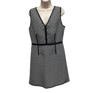 Max Studio black and white floral Mod sheath dress women’s size 12 retro